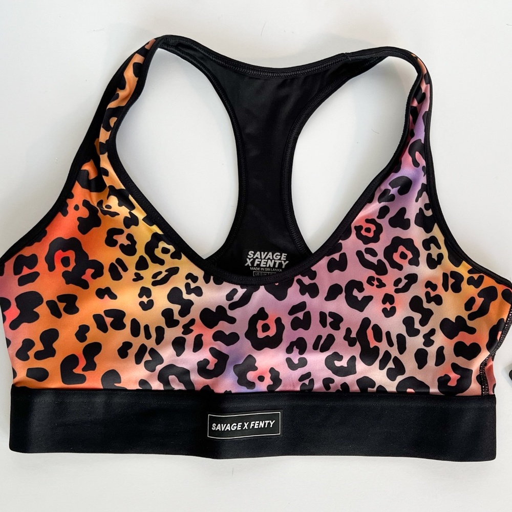 Savage X Fenty Lineup Low-Impact Sports Bra - NWT